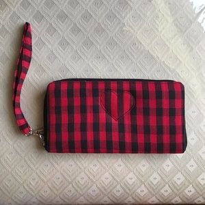 Cotton fabric wallet with detachable wristlet. New never used.